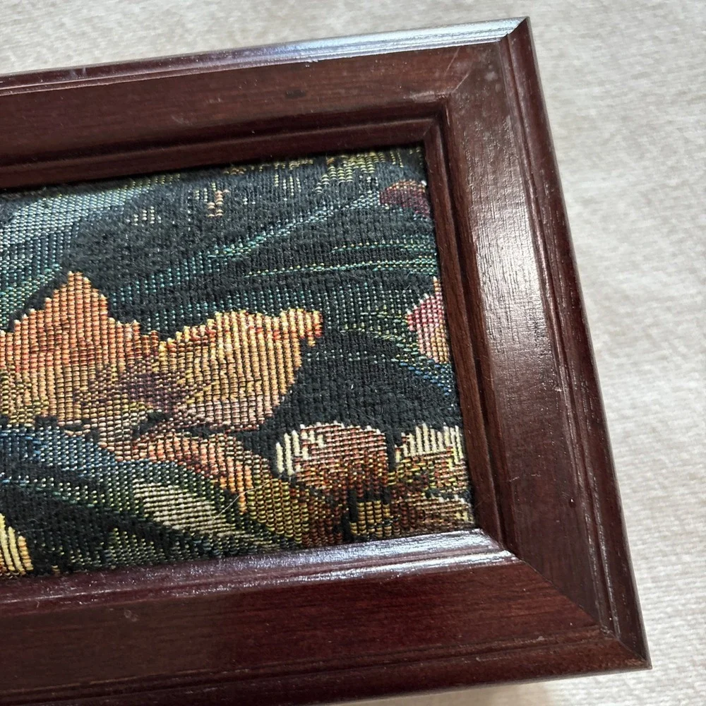 Vintage Wood Floral Tapestry Jewelry Box with Removeable Tray‎ Mirror 8x3.5x5